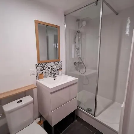 Apartment 9 Charmant Studio Proche Gare Et Centre Valence (Drome)