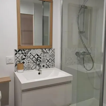 9 Charmant Studio Proche Gare Et Centre Apartment *